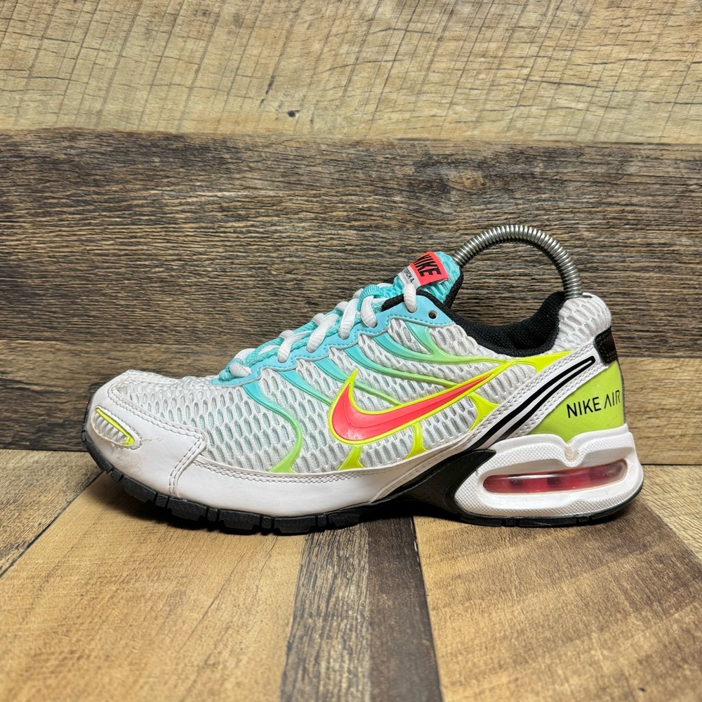 Nike Air Max Torch 4 Athletic Running Shoes White Volt Laser Size 8.5 Women’s - Picture 6 of 9
